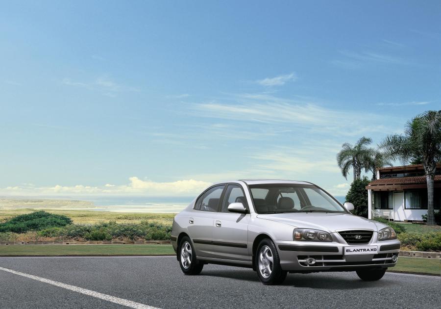  Hyundai Elantra XD 2008 года  (фото 4 из 14)